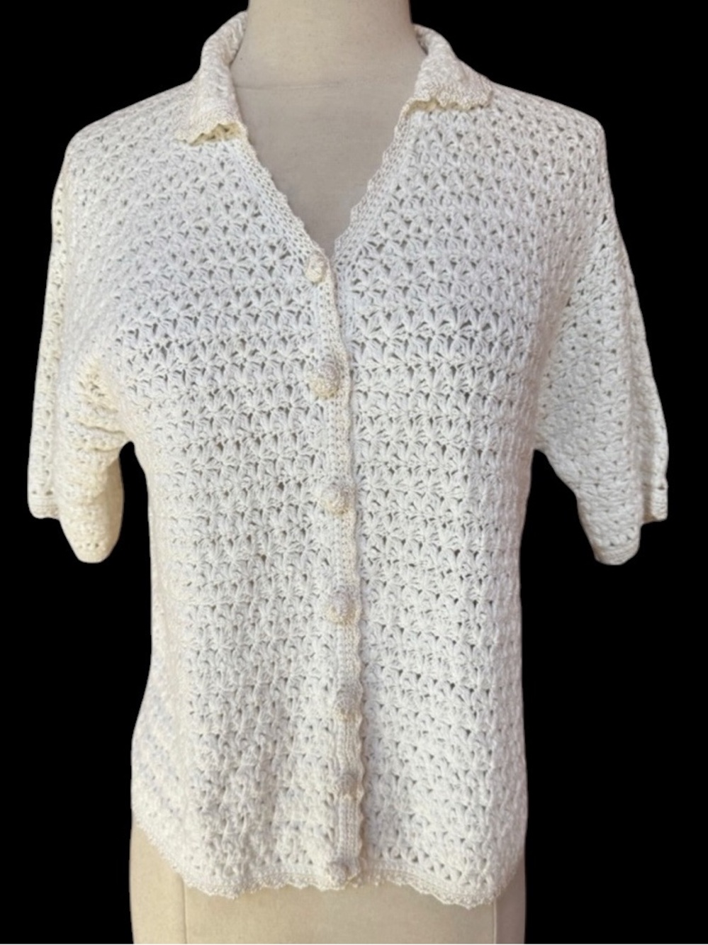 1990s Carolyn Taylor Open Knit Cotton Classic Collar Button Down Front Cardigan